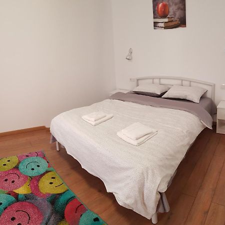 Apartament 3 Budiu เตอร์กู-มูเรช ภายนอก รูปภาพ